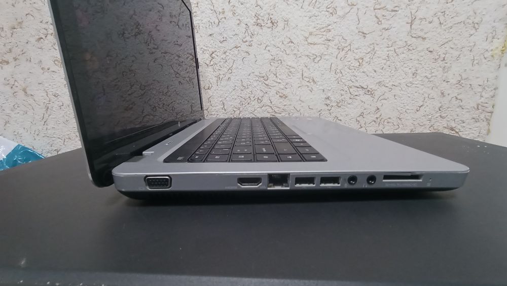 Ноутбук hp.                              .