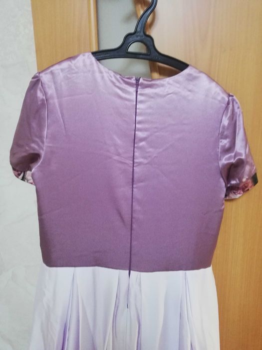 Продам платье на 11-15 лет б/у