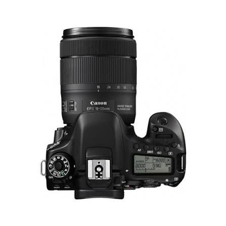 Canon 80D 18-135 lens