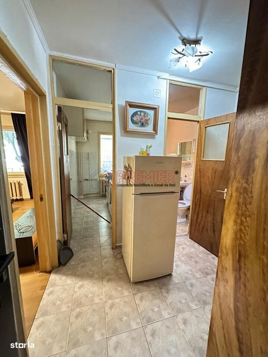 Garsonieră spațioasă | Parter | Mobilată și utilată | Balcon |