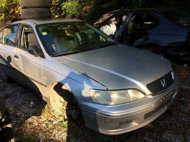 Хонда Акорд 1.8i / Honda Accord 1.8i на части