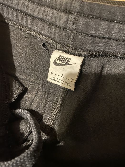 Pantaloni Nike masura S