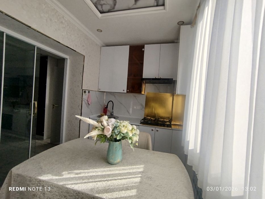 Chilonzor 1kvartlda dom sotiladi  3etaj 4etajli dom