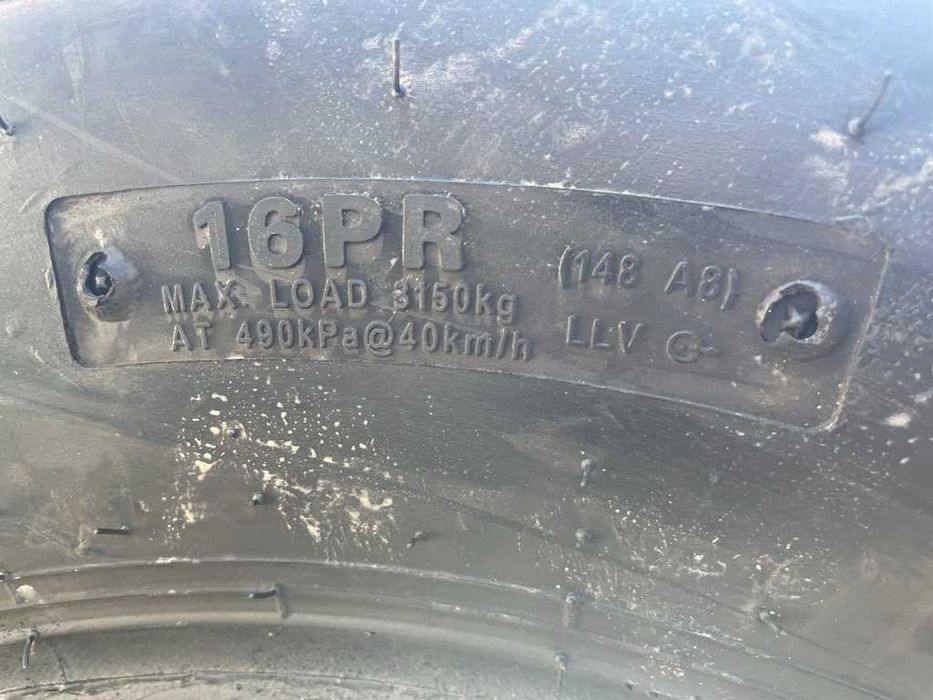 cauciucuri noi 12.5/80-18 agricole de remorca sau Combina 12PR