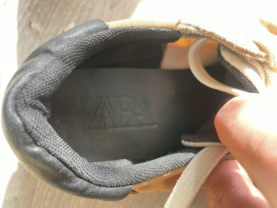 Krossovka Zara 37 razmer