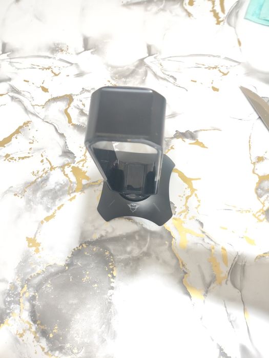 Продам подставку для наушников