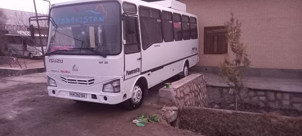 Исузу нп 26 2015 йил