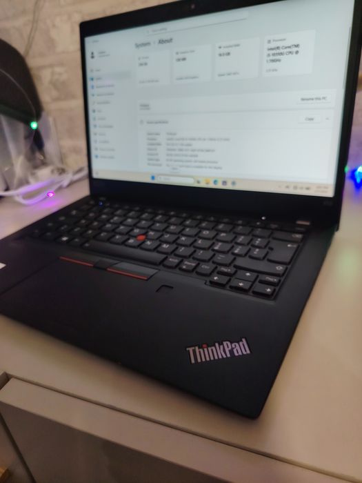 Laptop Lenovo i5-10310U  Gen 10 16GB Rami 256GB ThinkPad X3