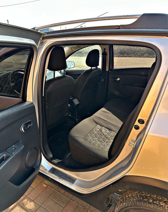 Renault Sandero/2018г/Автомат/Stepway