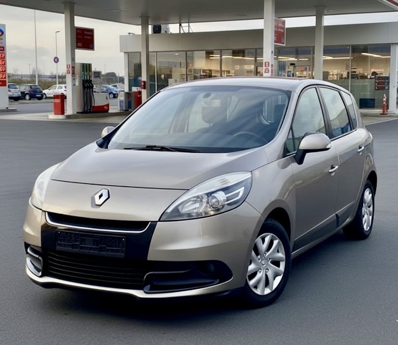 Renault Scenic 1,5 DCi 110 CP 2013