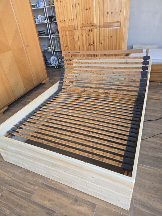 Болнично електрическо легло