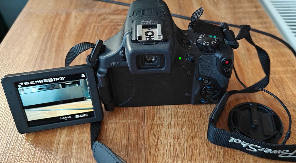 Canon PowerShot SX60 HS