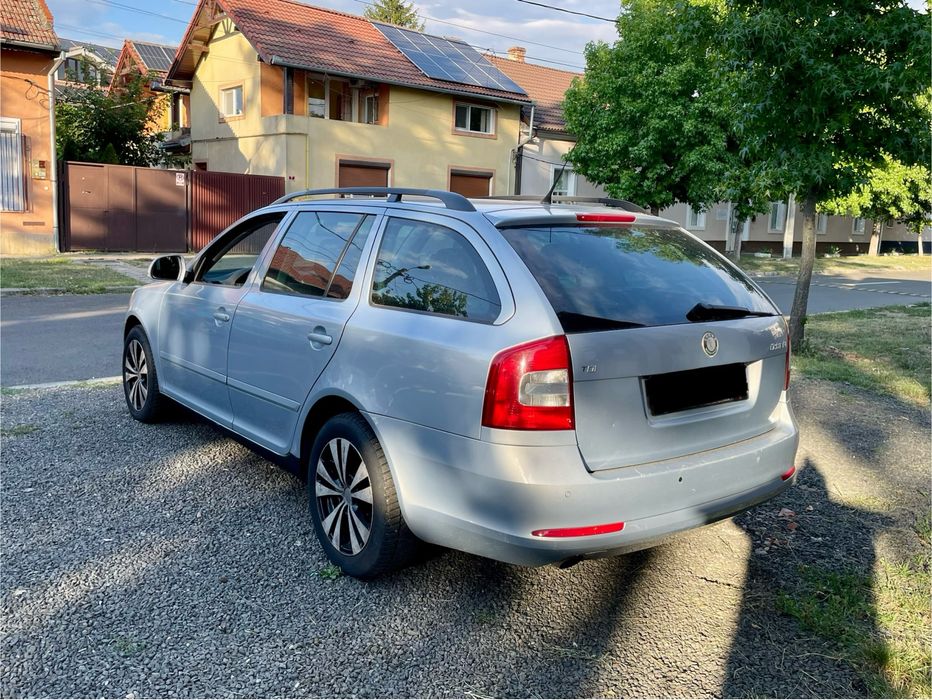 SKODA Octavia 2010 — imagine 4