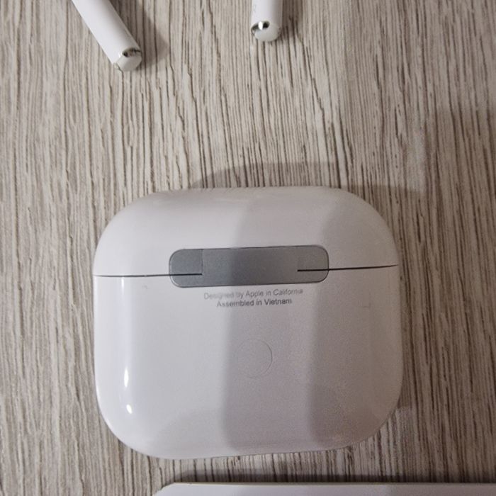 Airpods 3 with magsafe chargig case