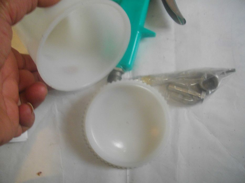 Нов български Соц НРБ пневматичен бояджийски пистолет  ПБ-0,7 и ПБ-0,5