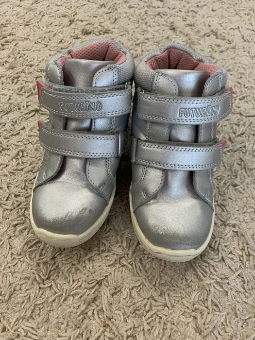 Ботиночки продам 27 размер