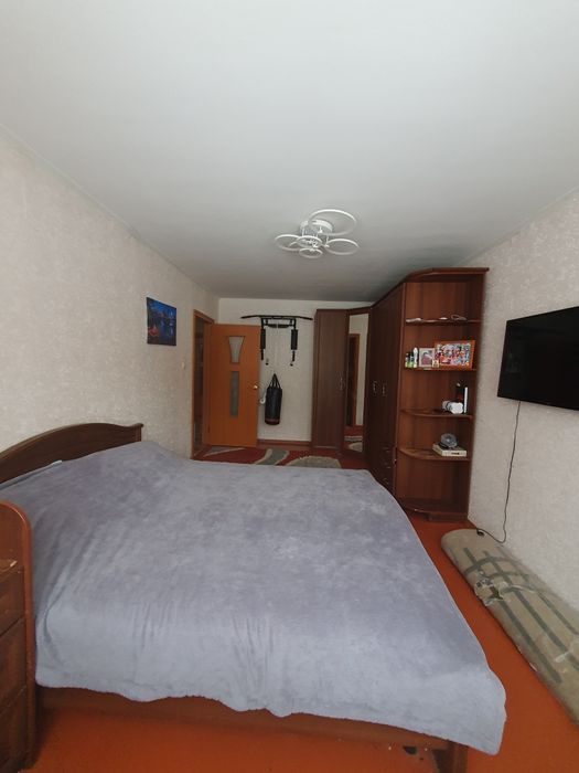 Продам 3-х комнатную квартиру