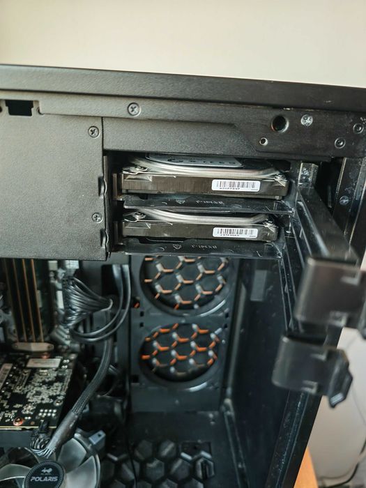 Геймърски компютър i5 8600k Z370 Tomahawk GTX 1070 Ti 8GB, 32 RAM DDR4, 768 SSD + HDD Windows 11 64 bit Pro