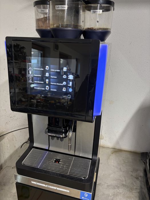 WMF 1500S ,Easy Milk,2xrasnite,1 instant si statie lapte fresh