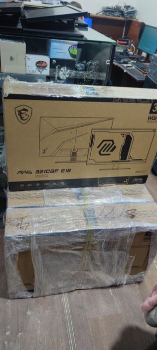 Msi 32" Curved 180hz manitor yangi