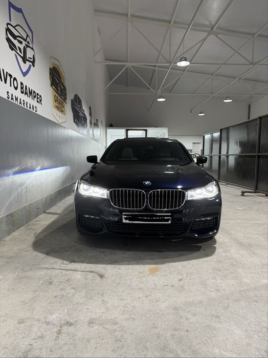 BMW 730  xDrive M Paket Full