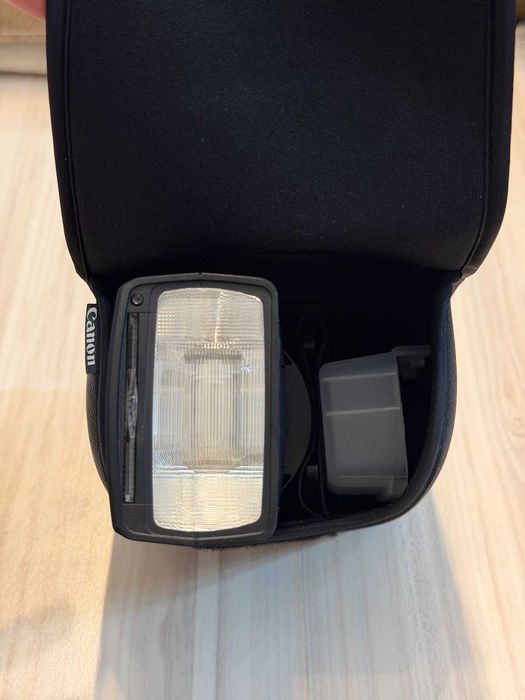 Canon Speedlite 470EX-AI – автоматичен bounce flash