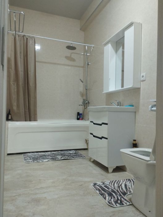 Продается квартира в Яшнабадском районе Олмос махал. 2х комнатная