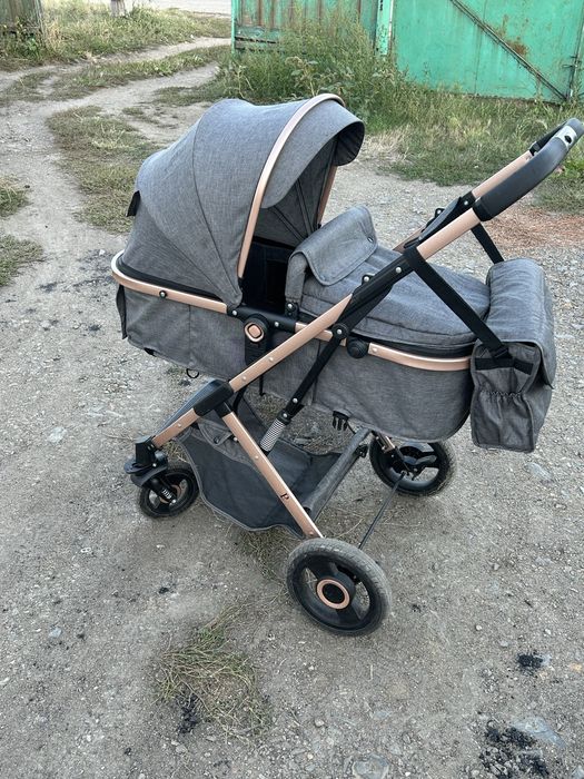 Продам детскую коляску
