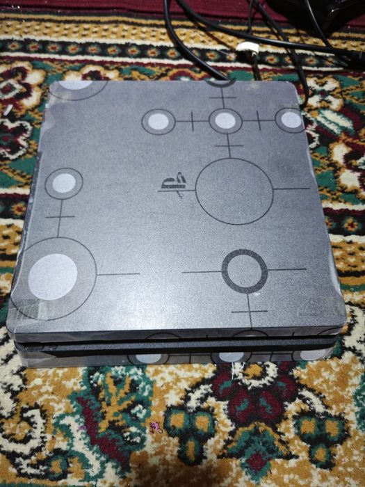 Playstation 4 slim 1 tb