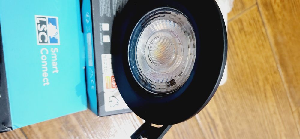 Spot incastrat negru LSC SMART CONNECT