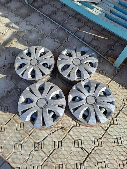 Диски  R14 пяти дырые