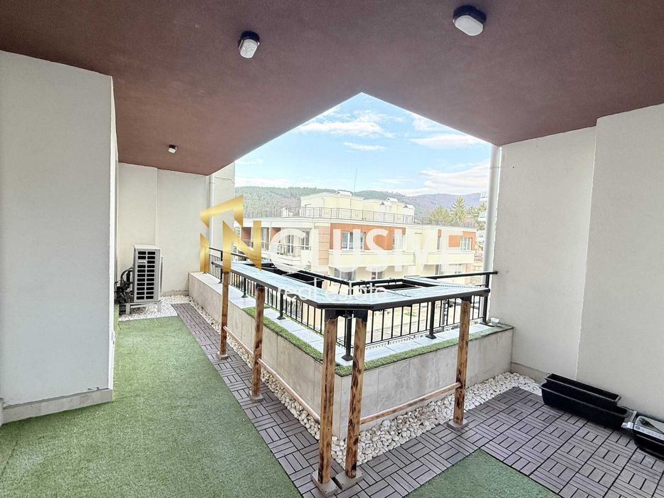Продава се Тристаен апартамент в София, Надежда 4 - 129 кв.м за 1123 €/кв.м - Снимка #1