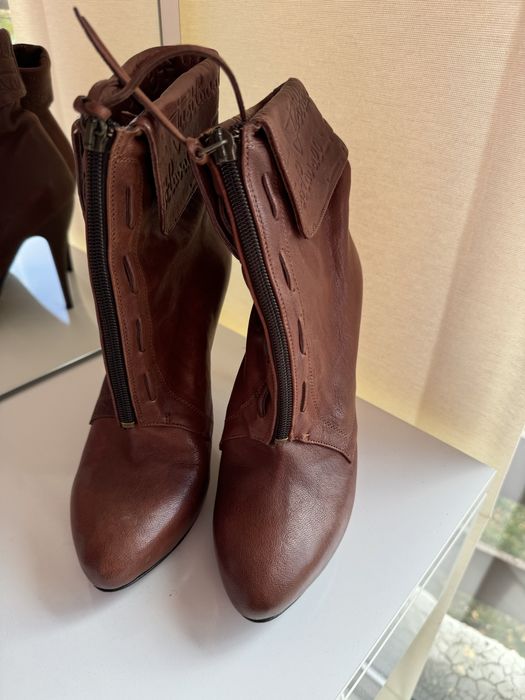 Дамски боти Кавали