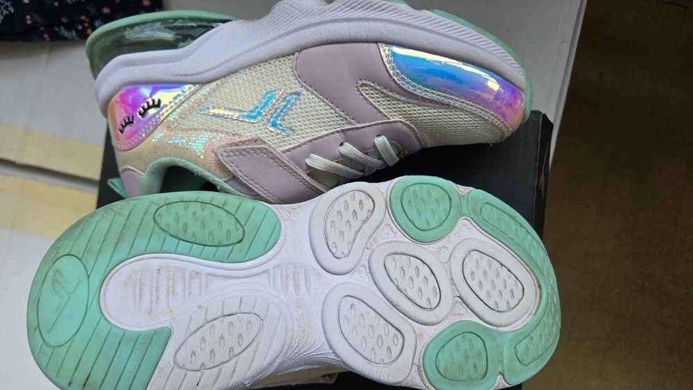 Adidasi fete Decimas Tenth. Marimea 34