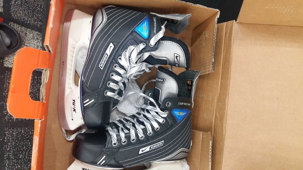 Vand patine Bauer NIKE nr 38.5 noi