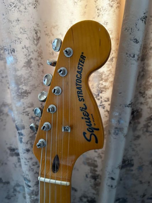 Chitara Fender Squier Stratocaster Classic Vibe 70s HSS (Black)