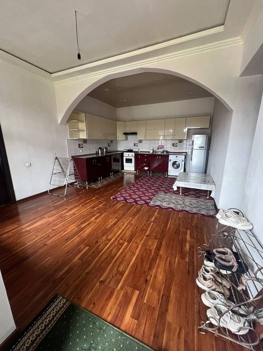 Uy sotiladi, yengi qurilgan