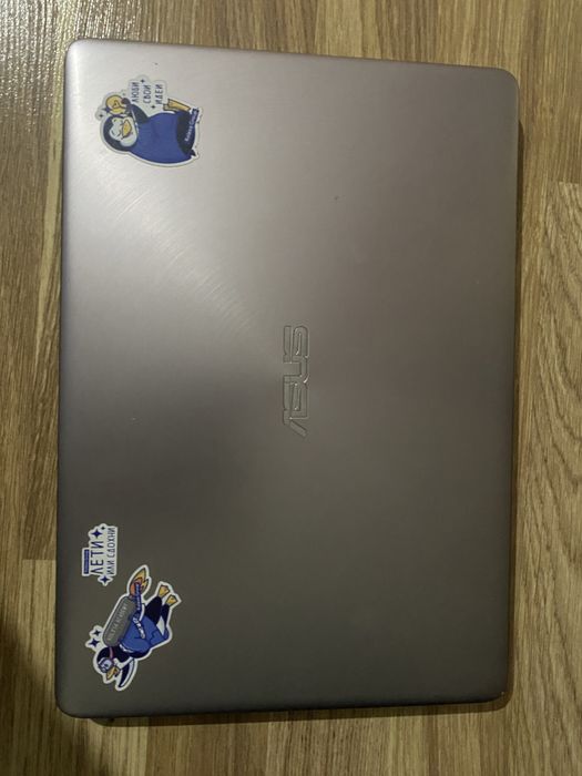 Asus zenbook  13