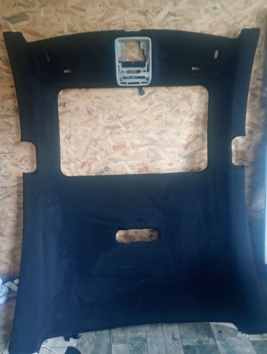 Retapitez plafoane auto