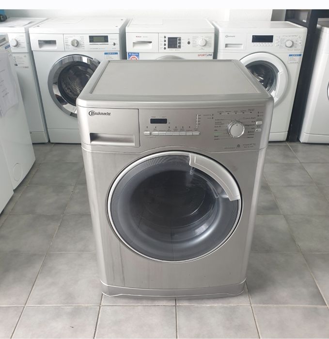 Bauknecht  /  cuva 10 kg. Import Germania.  Impecabilă