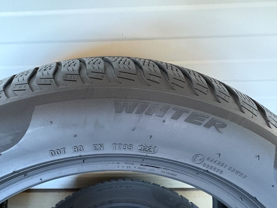 4бр зимни гуми 225/55/17/Pirelli Sottozero3 winter MO*/dot3221/6.5мм /