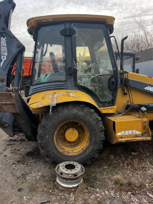 Продам 3в1 погрузчик эксковатор