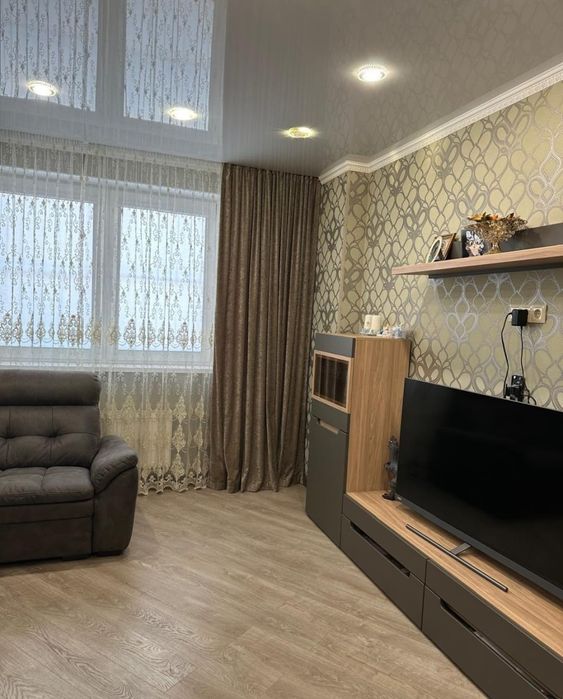 Квартира 11 мкр,42