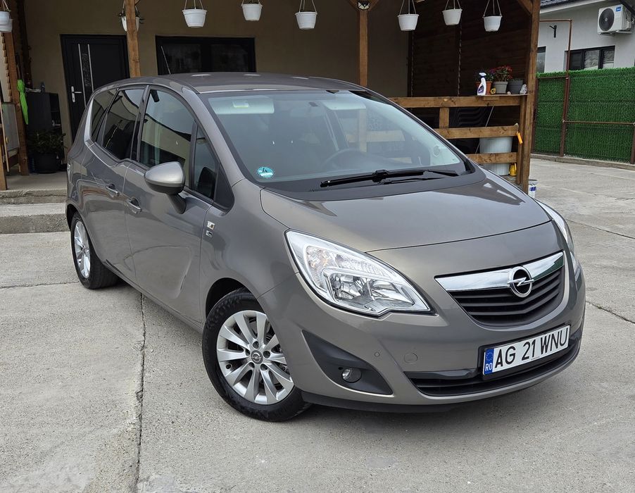 Opel Meriva  / 1.7 Diesel  / 6 trepte / Aer condiționat