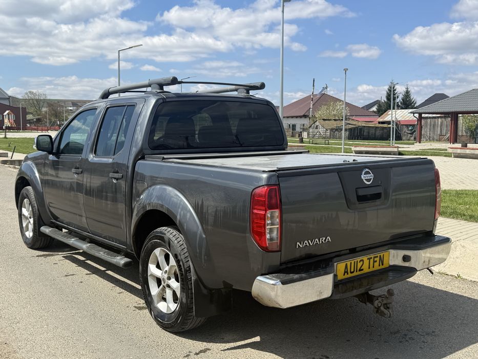 Vand Nissan Navara 2012 euro 5 motor 2.5 fara probleme