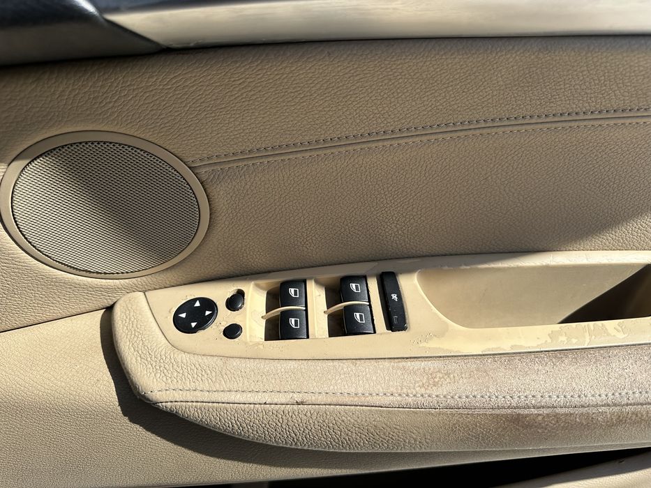 Бмв х5 е70 3.0д 235к на части