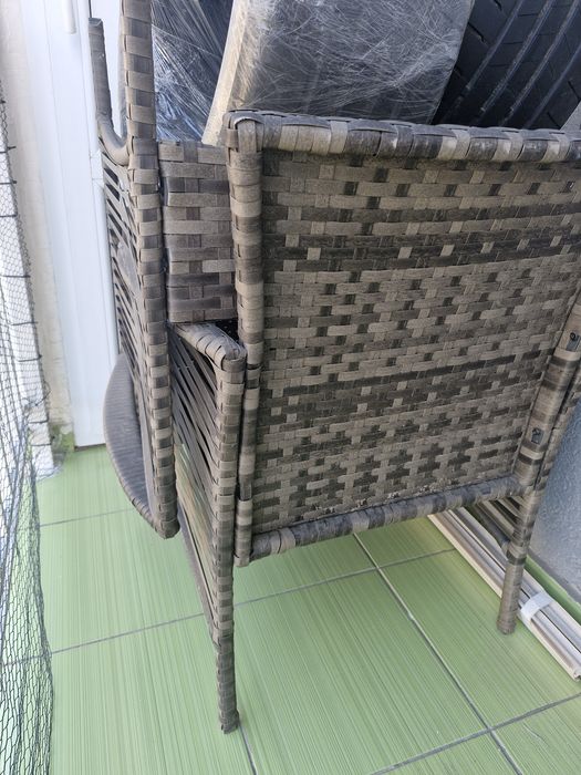 Vând set de gradina din ratan