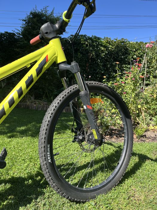 Scott Scale 24