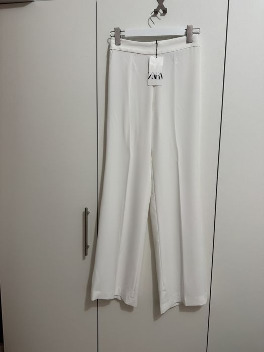 Compleu / set / costum / co ord Zara pantaloni wide leg top crop M