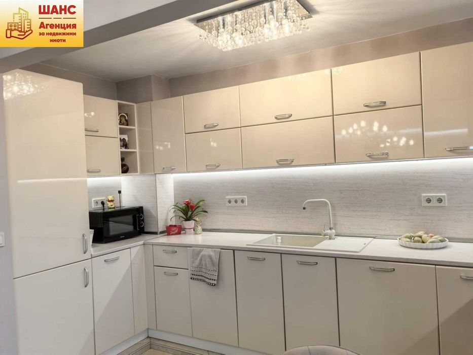 Продава се Мезонет в Плевен, Широк център - 91 кв.м за 2033 €/кв.м - Снимка #7